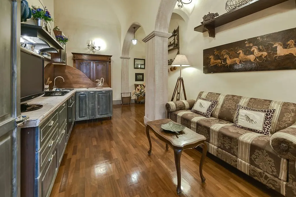 Apartment Ferienwohnung Residenze D'Epoca Palazzo Coli Bizzarrini Siena